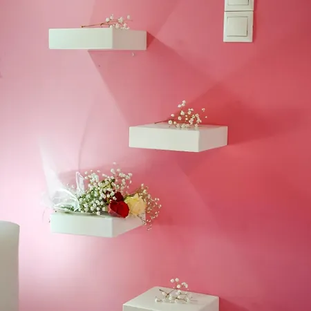 Valentina Καλά Νερά